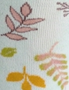 bleu ciel avec motifs feuilles