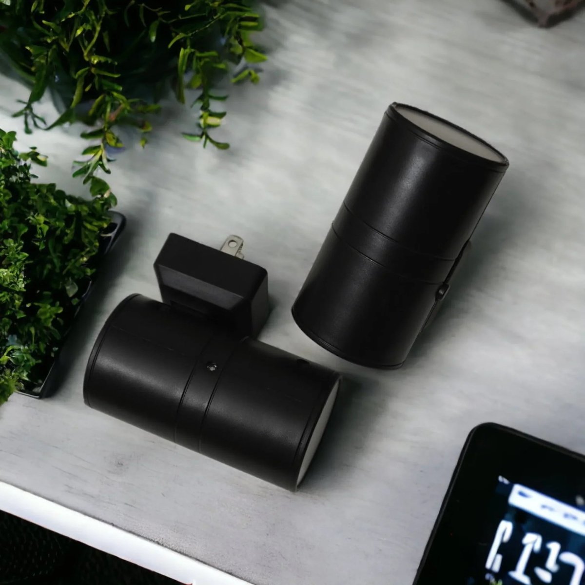 PLUGIFY™ One – Lampe murale d’ambiance - Tsunaya